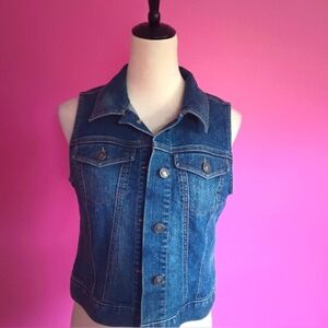 LOFT Ladies Collared Denim Vest Jacket (Size Small)